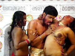 Arsch, Vollbusig, Handjob, Indisch, Lesbisch, Masturbation, Nackt, Ehefrau