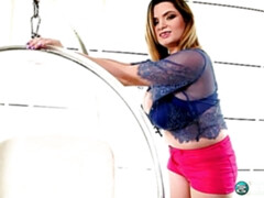 Blond, Schattig, Vingeren, Gapende, Masturbatie, Moeder die ik wil neuken, Schoenen, Alleen