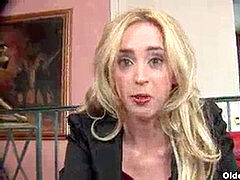 Анальный секс, Минет, Постарше, Кончили внутрь, Зрелые, Милф, Мамочка