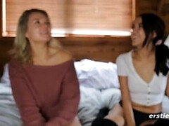 Жопа, Блондинки, Лесбиянка, Натуральные, Натуральные сиськи, Соски, Киски, Душ