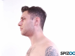 Anal, Morena, Penetracion con dedos, Pajear, Lencería, Madres para coger, Tatuaje, Voyeur