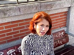 Amateur, Nana, Souple, Branlette thaïlandaise, Hard, Fille latino, Rousse roux, Adolescente