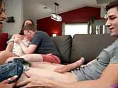 Gros seins, Tir de sperme, Faciale, Hard, Hd, Mère que j'aimerais baiser, Fils, Épouse