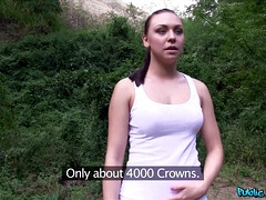 Amateur, Sucer une bite, Brunette brune, Éjaculation interne, Tchèque, Européenne, De plein air, Voyeur