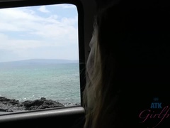 Enthousiasteling, Strand, Badpak, Bruinharig, Gapende, Vriendin, Slipje, Klein