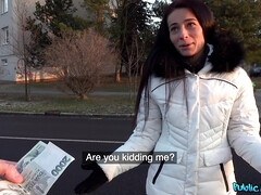 Amateur, Sucer une bite, Tir de sperme, Tchèque, Européenne, Public, Chatte, Nénés