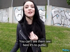 Grosse bite, Britannique, Brunette brune, Plantureuse, Tir de sperme, Hard, Actrice du porno, Nénés