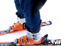 Emma Evans & Pavlos caught cheating on Christmas Eve, watch as they get nailed by the Christmas present