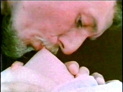 Sucer une bite, Compilation, Tir de sperme, Poilue, Mère que j'aimerais baiser, Adolescente, Plan cul à trois, Rétro ancien