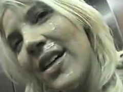 Amateur, Blonde, Tir de sperme, Partouze, Mère que j'aimerais baiser, Public, Réalité