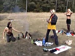 Любители, Эксгибиционист, На природе, На публике, Русские, Развязные