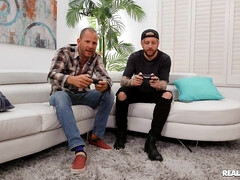 Leie, Amerikanisch, Arsch, Aufs gesicht abspritzen, Handjob, Hardcore, Muschi, Tätowierung