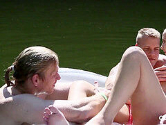 Любители, Анальный секс, Бисексуалы, Минет, Чешки, Ласковые ручки, Молоденькие