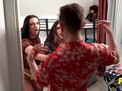 Grosser arsch, Grosser schwanz, Grosse titten, Blasen, Hundestellung, Milf, Dürr, Jungendliche (18+)