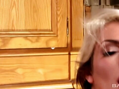 Блондинки, Брюнетки, Хд, Лесбиянка, Белье, Чулки, Страпон, Игрушки