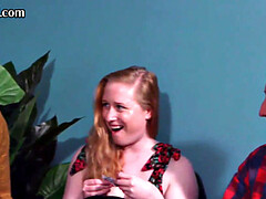 Britisch, Cfnm, Fetisch, Gruppe, Handjob, Absätze, Lingerie, Tätowierung