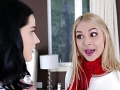 Блондинки, Брюнетки, Ласковые ручки, Хд, Чулки, Втроем