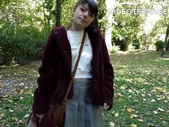 Lovely Teen Girl First Porn Casting