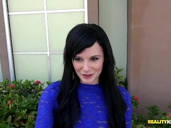 Amateur, Gros cul, Sucer une bite, Européenne, Faciale, Fille latino, Masturbation