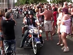 Blasen, Vollbusig, Klassisch, Süss, Kehlenfick, Nudist, Orgasmus, Titten