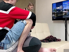 Teen Stepsister Gets A Creampie And Facial While Playing The Game