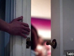 18 ans, Sucer une bite, Brunette brune, Queue, Hard, Hd, Adolescente, Nénés