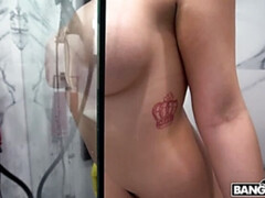 デカ尻, フェラチオ, 巨乳な, イく瞬間, ディルド, 毛深い, メイド, 馬乗り