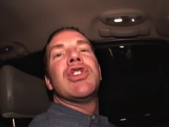 Lieveling, Mooie dikke vrouwen, Pijpbeurt, Bruinharig, Auto, Vingeren, Likken, Masturbatie