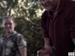 Grosser arsch, Familie, Hardcore, Milf, Ablutschen, Taboo, Jungendliche (18+), Titten