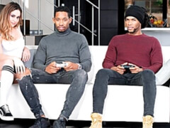 Cul, Blonde, Double pénétration, Hard, Interracial, Homme homme femme, Seins naturels, Adolescente