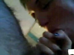 Amateur, Sucer une bite, Brunette brune, Fait maison, Piercing, Webcam