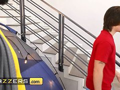 Anal, Gros seins, Sucer une bite, Tir de sperme, 2 femmes 1 homme, Interracial, Plan cul à trois, Nénés