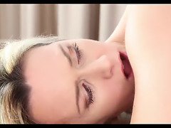 Schönheit, Blondine, Geile alte tussi, Schwanz, Hundestellung, Handjob, Hd, Titten