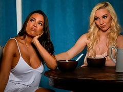 Gros cul, Embrassement, Lesbienne, Léchez, Masturbation, Mère que j'aimerais baiser, Chatte, Nénés