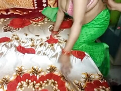 18, バイセクシャル, カップル, 自家製, 人妻の, インド人, 母乳, 姉妹