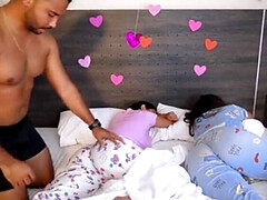 Amateur, Gros cul, Gros seins, Preservatif, Femme couguar, Fille latino, Chatte, Épouse