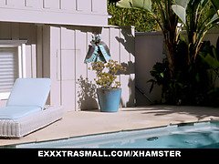 Americano, Corridas, Peludo, Pajear, Al aire libre, Piscina, Gritar, Tetas