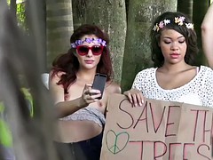 Mofos  Hippie girls suck cock