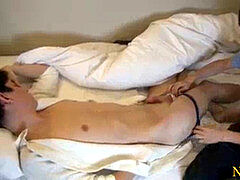 In den arsch, Asiatisch, Blasen, Schwul, Handjob, Hardcore, Masturbation, Jungendliche (18+)