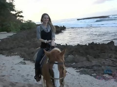 Amateur, Bikini, Brunette brune, Petite amie, Pov, Chatte, Adolescente, Nénés