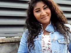 18 jaar, Grote mammen, Pijpbeurt, Bruinharig, Lul, Latijnse vrouw, Tiener, Tieten likken