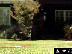 Grote kont, Pijpbeurt, Lul, Vingeren, Hardcore, Masseren, Olie, Tiener