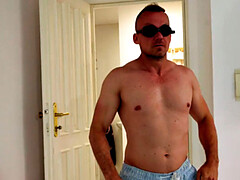 Анальный секс, Большая жопа, Большие сиськи, Бикини, Собачьи, Массаж, Милф, Тату