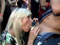 Blond, Hd, Interraciaal, Lesbisch, Ondergoed, Feest, Kousen, Swinger