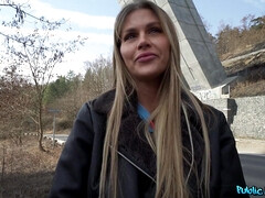 Gros seins, Blonde, Tir de sperme, De plein air, Piercing, Pov, Russe, Nénés