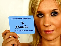 Gros cul, Grosse bite, Gros seins, Blonde, Sucer une bite, En levrette, Maigrichonne, Adolescente