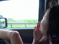 Amateur, Novia, Pequeña, Coño, Afeitado, Flaco, Fumando, Tetas