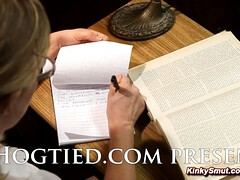 Sadomasoquismo, Mamada, Atragantadas, Al aire libre, Dolor, Sexo fuerte, Esclavo, Trio