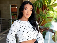 In den arsch, Blasen, Hundestellung, Fingern, Behaart, Handjob, Milf, Entkleiden