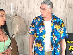 デカ尻, デカパイ, フェラチオ, 巨乳な, ぽちゃ, 女 人男 人, 馬乗り, 三人